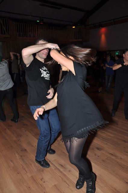 min 2012 12 09 station danse 101